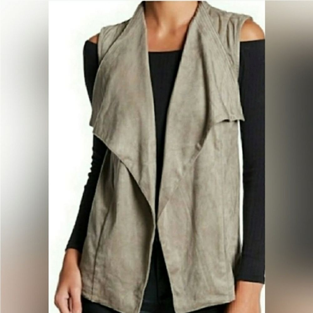ROMEO & JULIET Faux Suede Open Front Vest Small